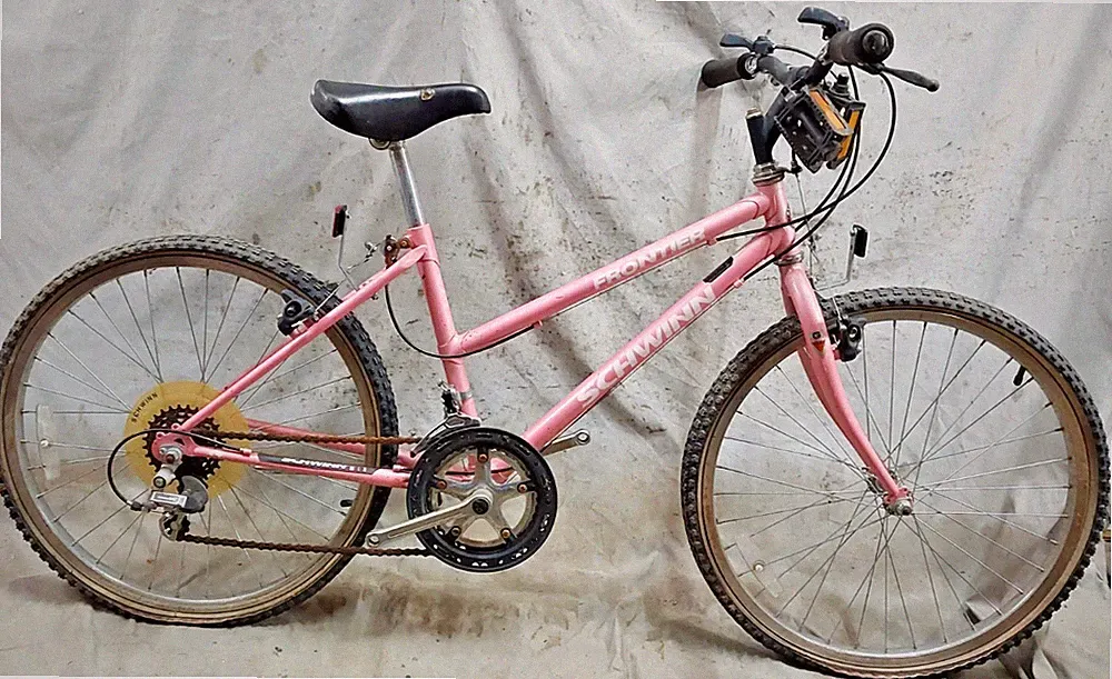 1983 Schwinn Frontier 24" Kids MTB Bike Hardtail Rigid Pink Steel Step-Thru Cafe
