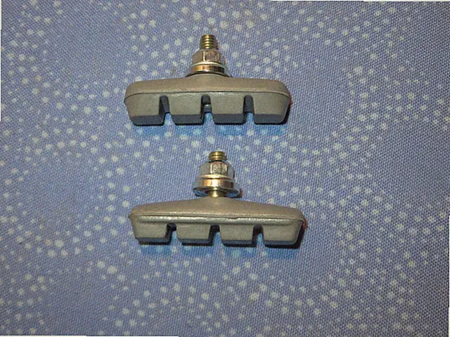 Bicycle BMX Cantilever Gray Brake Pads 2 Per Set - New