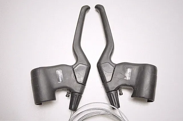 SHIMANO 200GS MOUNTAIN BICYCLE CANTILEVER BRAKE LEVERS BL-M201